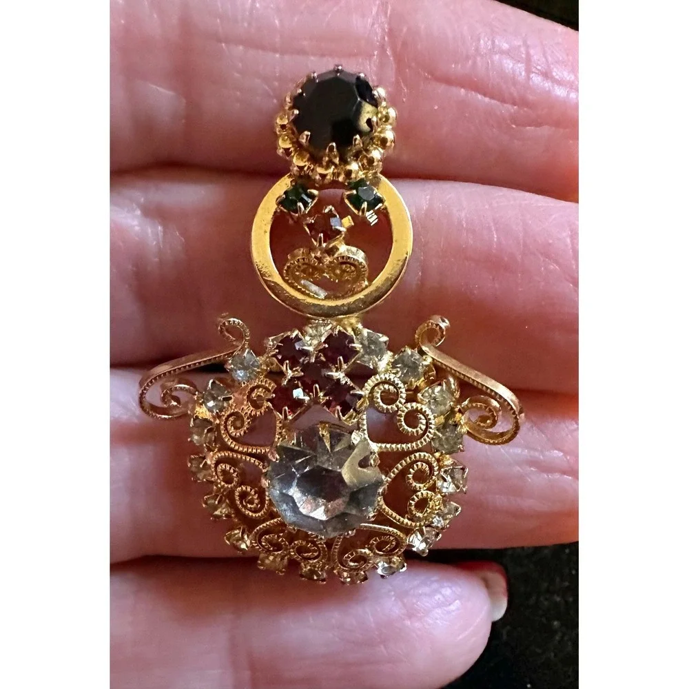 Vintage Rhinestone Snowman Pin‎ w/ Scroll Work